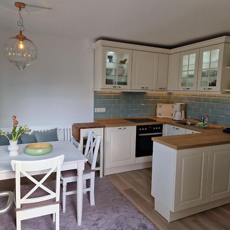 Ferienwohnung Duene Mit Kamin Und 2 Baedern In Boltenhagen Bagian luar foto