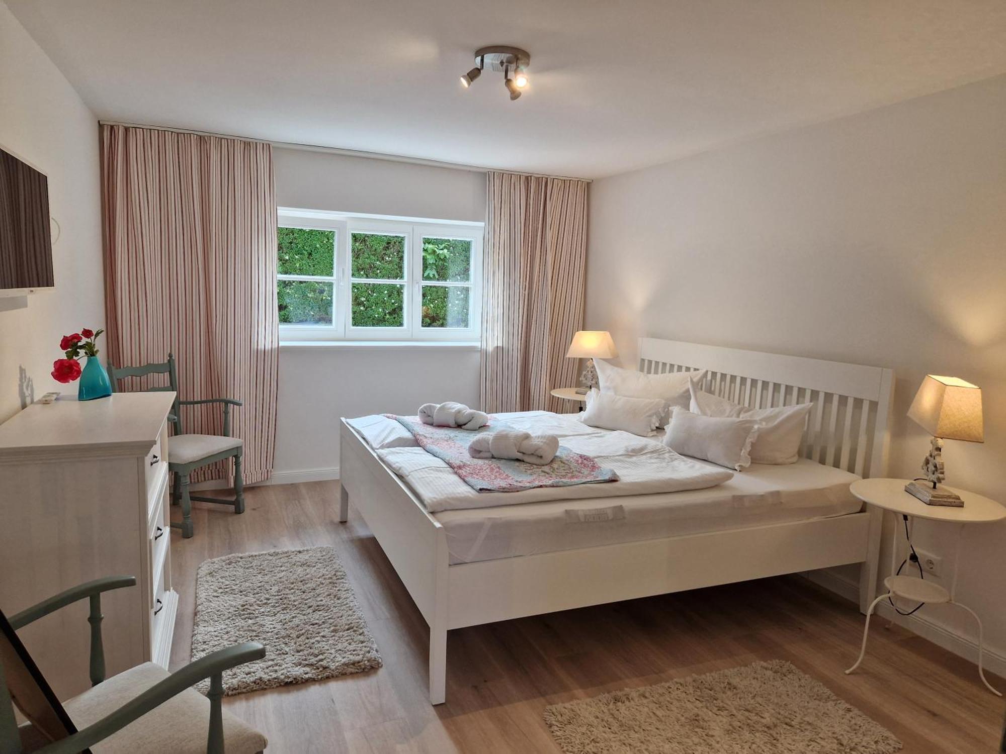Ferienwohnung Duene Mit Kamin Und 2 Baedern In Boltenhagen Bagian luar foto